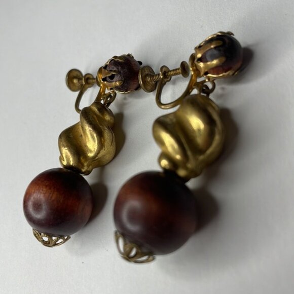 *Screw Back / Lever Back Clip-on Earrings - Picture 3 of 5